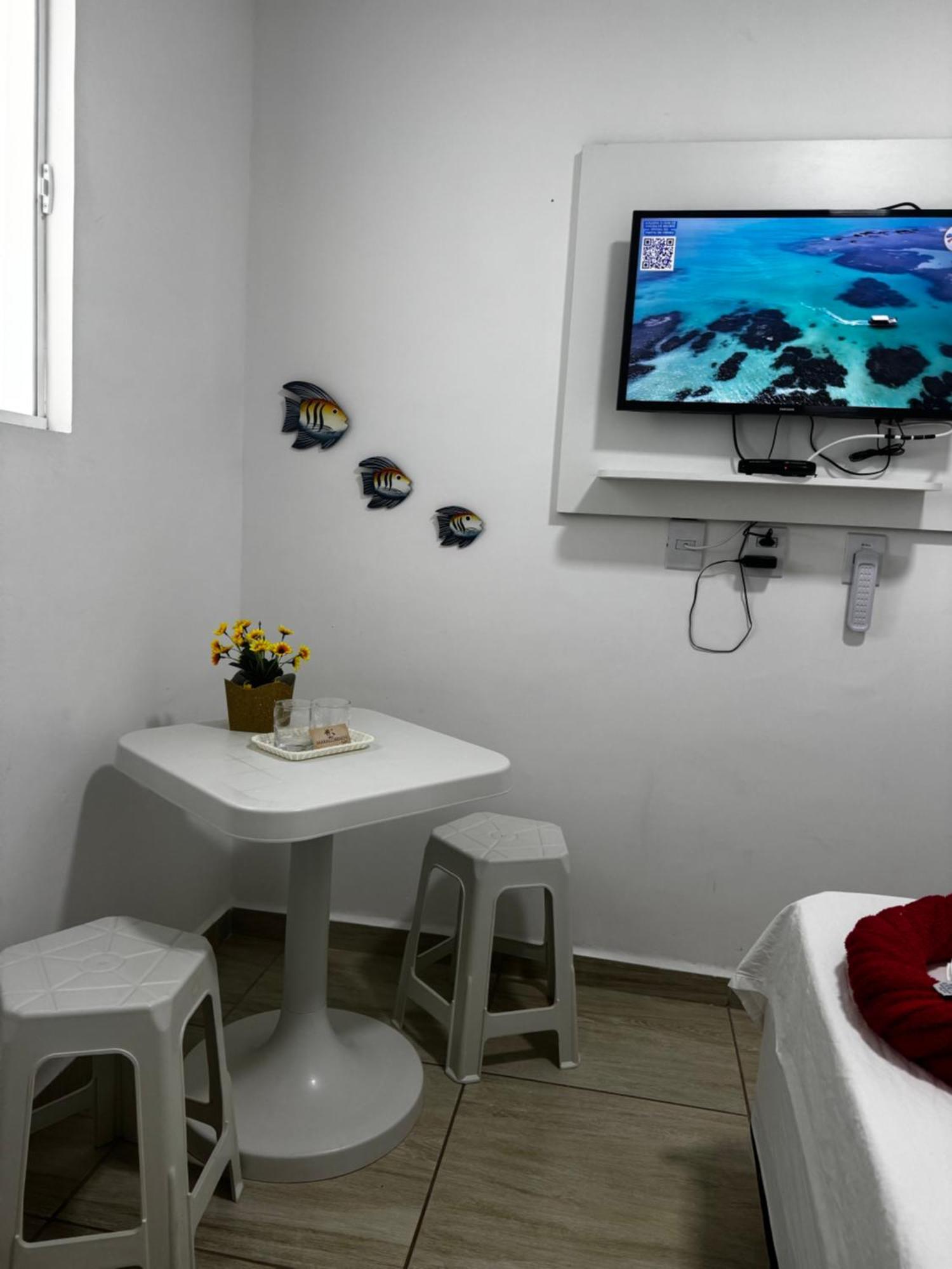 Quarto com Cama Queen-size e Vista do Mar